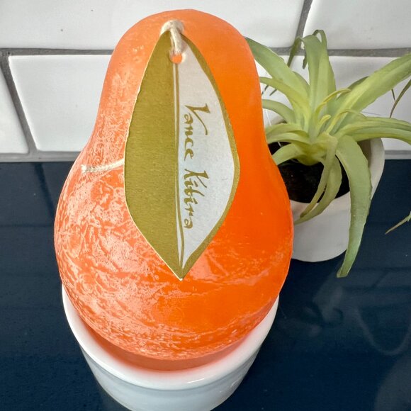 SALE!  2 Beautiful Vance Kitira Unscented Pear Candles - Picture 7 of 9